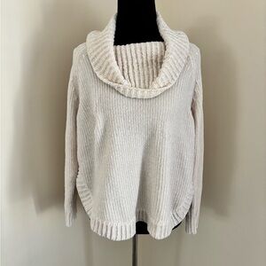 Jones New York Cream Turtleneck Sweater